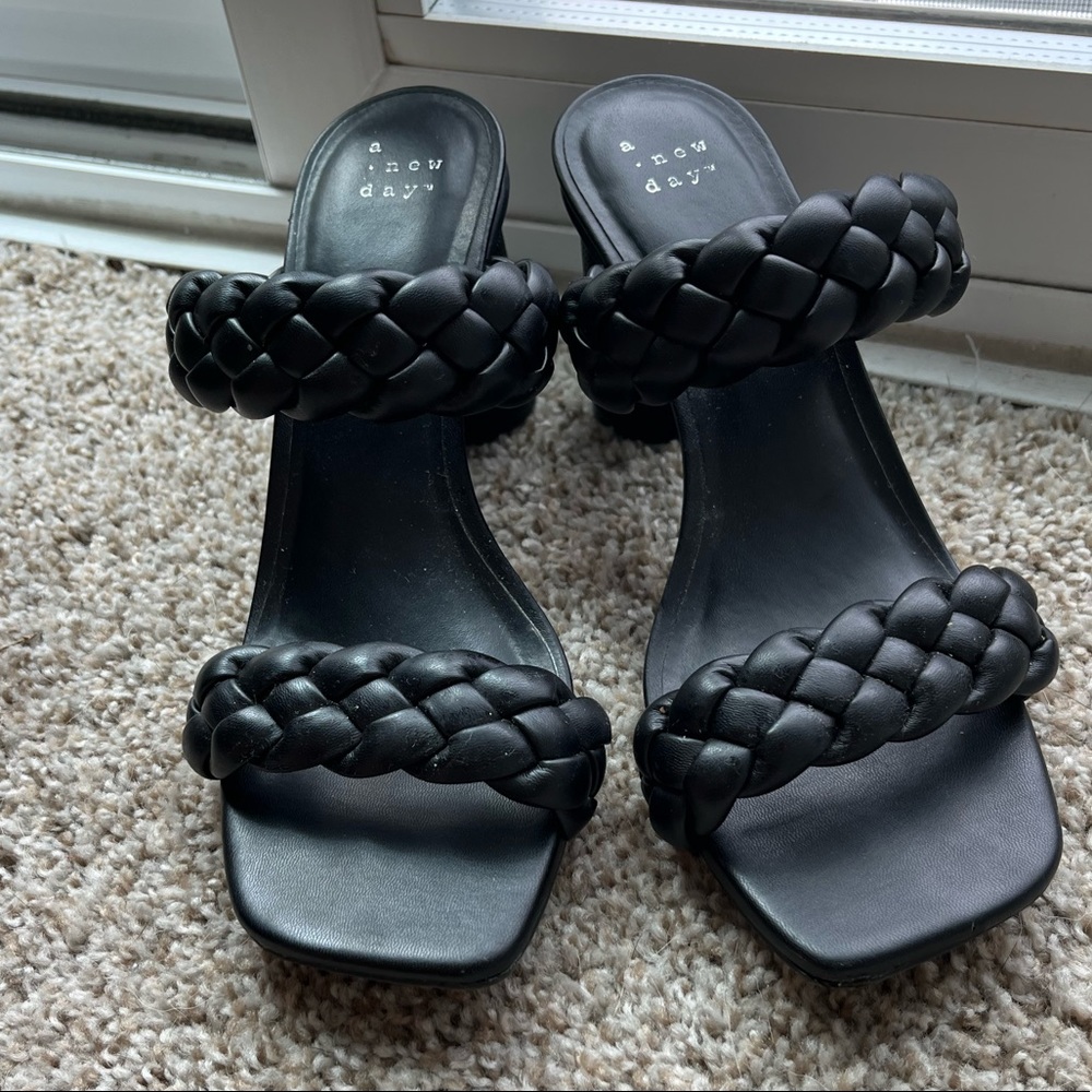Trendy 3” heel